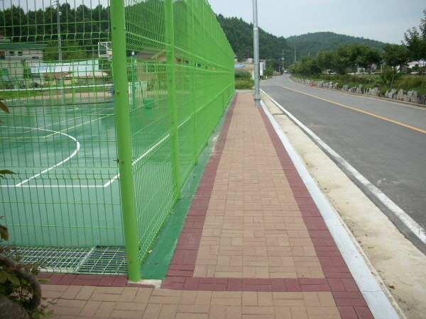 서천판교 생활체육공원 주변보도